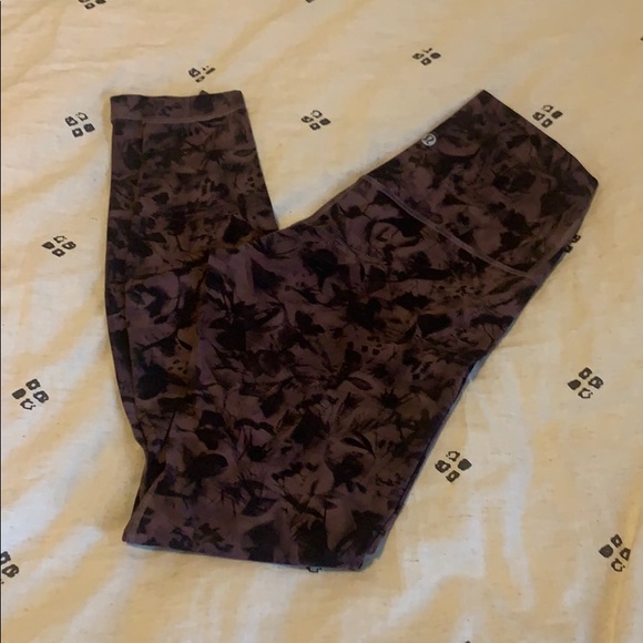 Lululemon align 28” size 6 - Picture 3 of 4